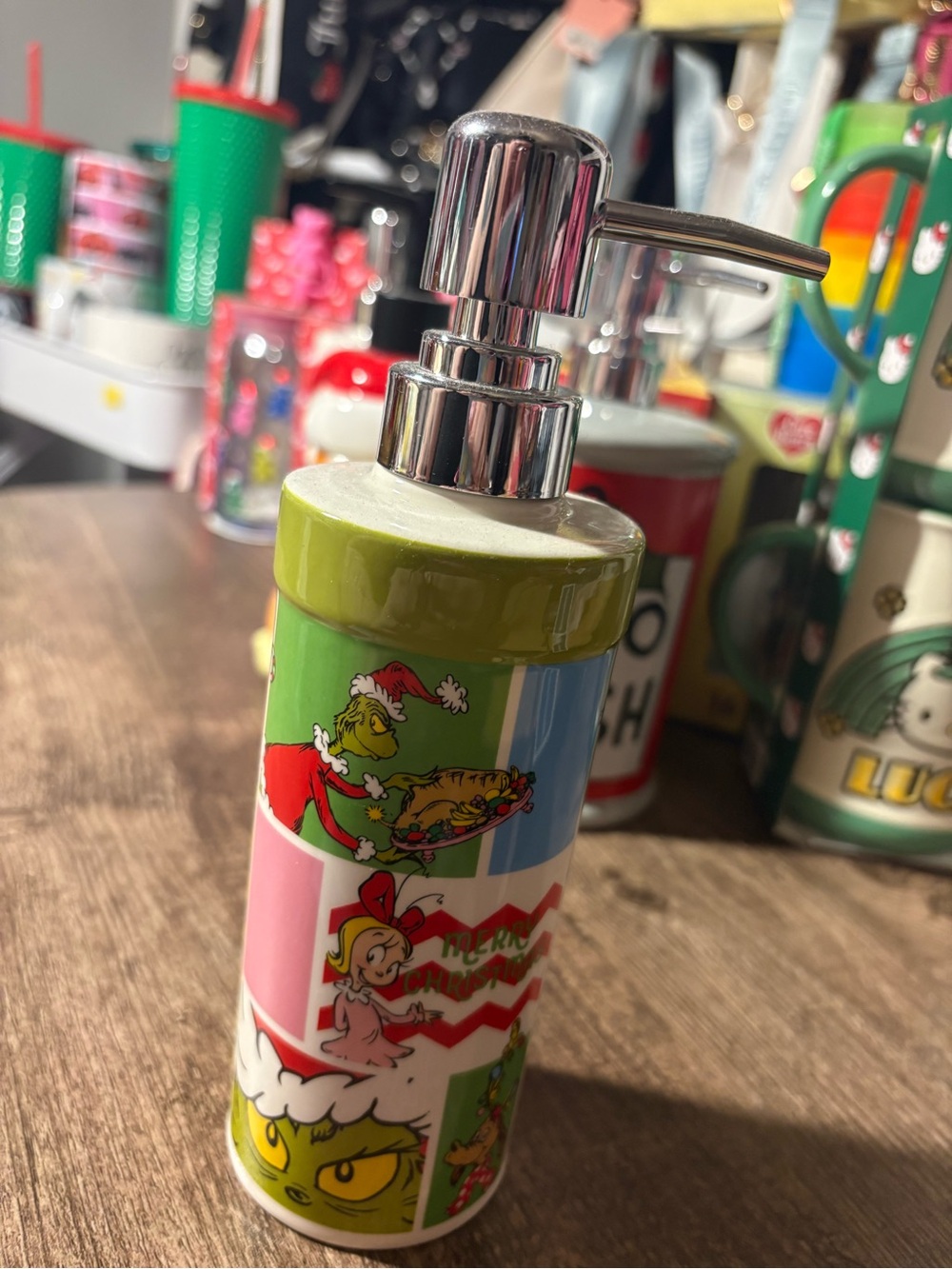 Grinch soap pump